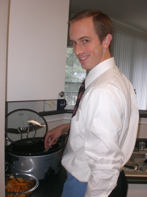 HandsomeHusbandAndCrockPotPotRoast